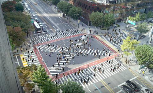 서울시는 차량보다 보행자가 우선이 되는 도시, 걷기 편한 도시를 만들기 위해 대각선 횡단보도를 2023년까지 2배로 확대 설치한다. 사진은 종로구청 입구의 대각선 횡단보도.