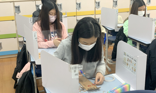 송파구는 중학생을 대상으로 4차산업혁명에 대한 이해를 높이고 진로 선택을 돕기위해 찾아가는 ‘송파미래교육’을 진행한다.