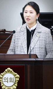 정주리 송파구의원이 5분자유발언을 하고 있다.